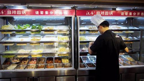 麻辣香锅外卖店爆料视频,揭秘制作过程与美味秘诀  第2张